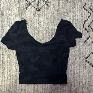 Lululemon Black Camo Align tee